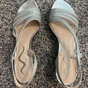 silver sparkly dress heels